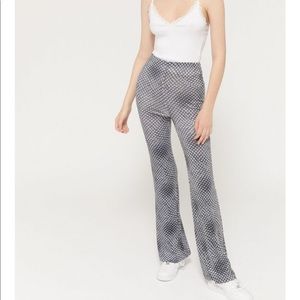 NEW Urban Outfitters Printed High Rise Flare Pant